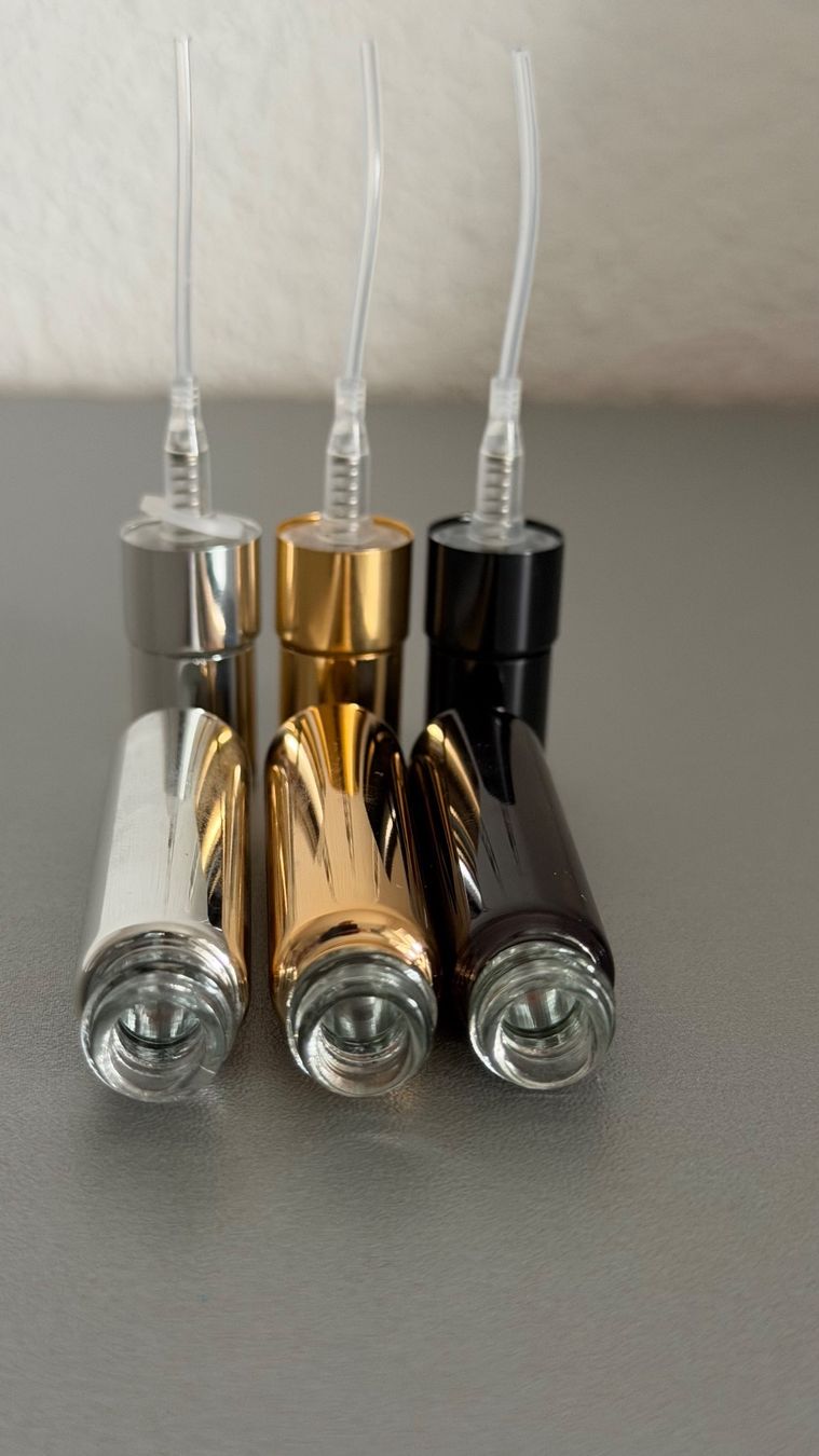 Parfums & Eau de Toilette: Molecule 01 Escentric Molecules, 2 ml – D'occasion à Sursee par nri_g5z8 5
